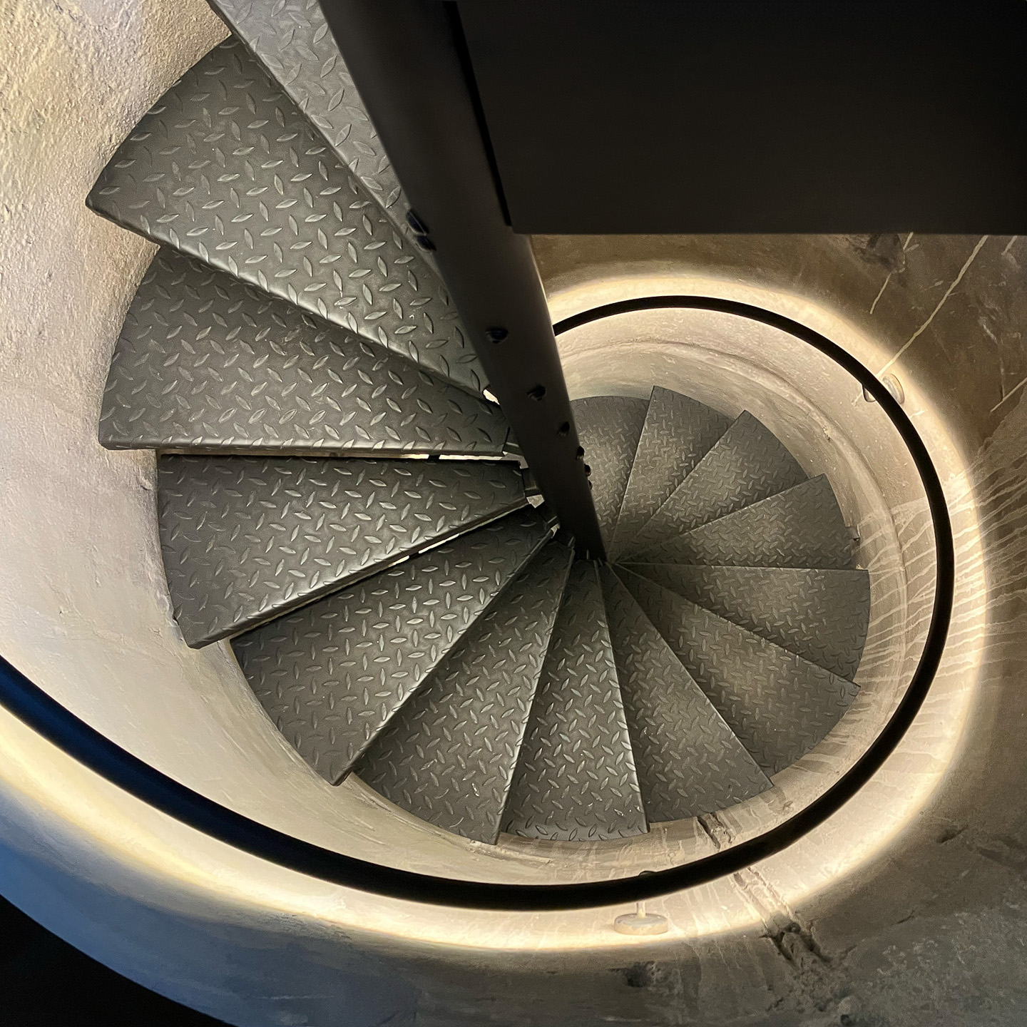 Brückenkopf_wendeltreppe6_1080