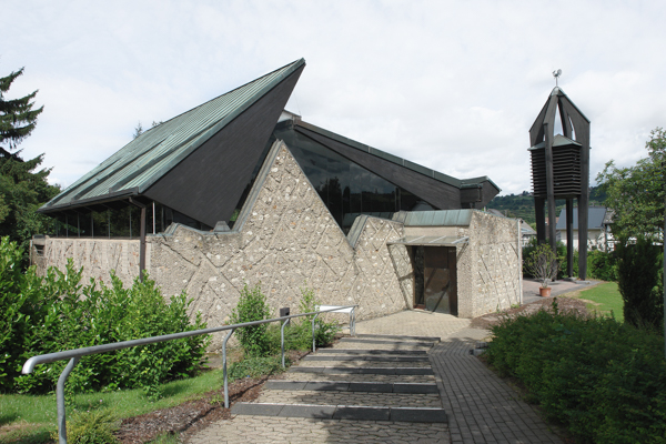 Hennef-Greuelsiefen, St. Adelheid_03