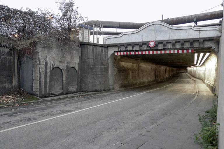 sf_Duisburg_Matenatunnel01